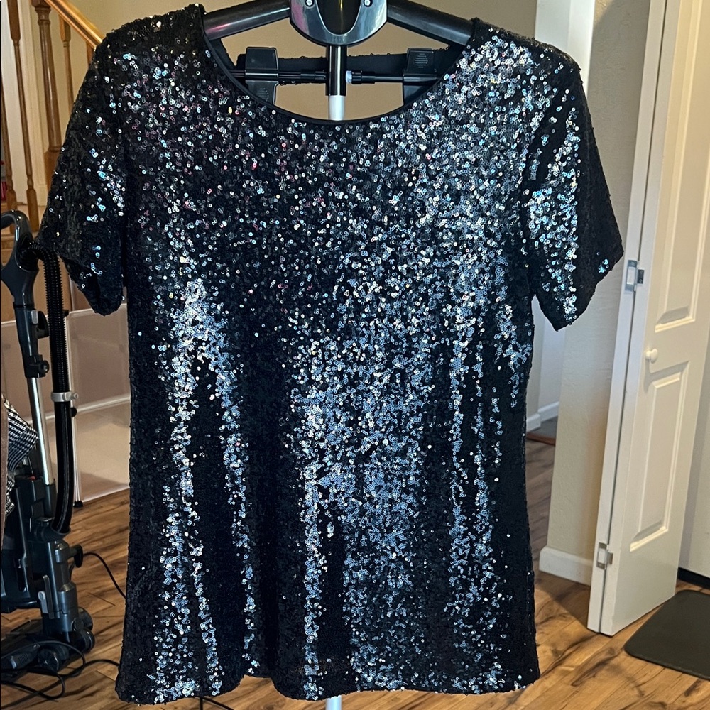Black Sequin Short Sleeve Top